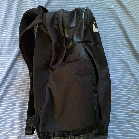 Nike Backpack - Picture 2 of 9